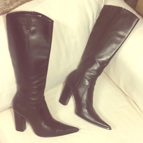 Charles David Shoes - Black leather Charles David pointed knee-high boot
